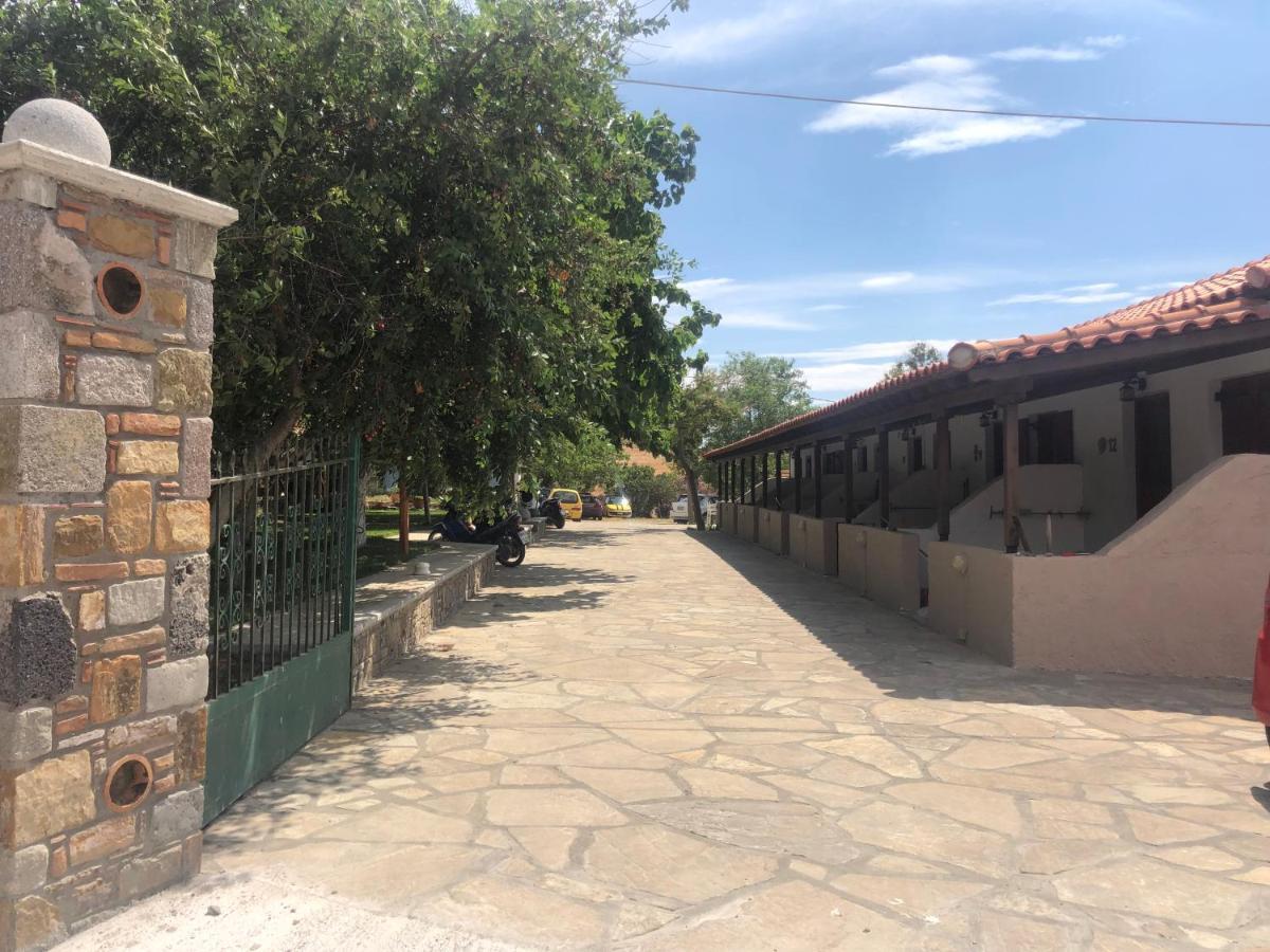 Gregory'S Village Плати Экстерьер фото